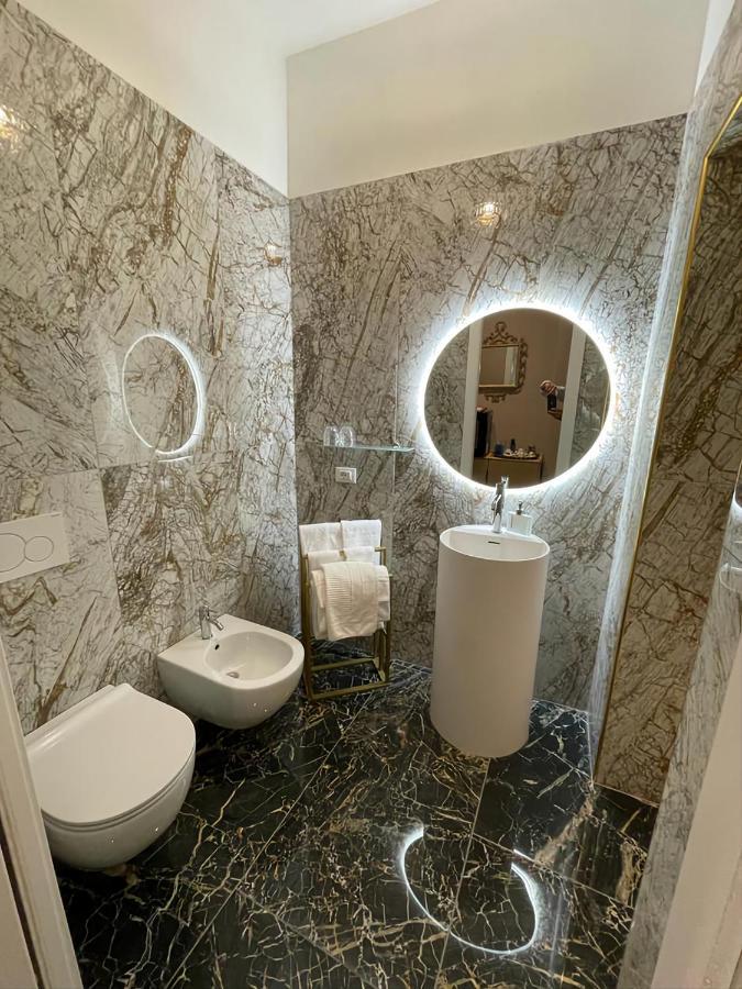 Prestige Suite Via Romagnoli Сирмионе Екстериор снимка