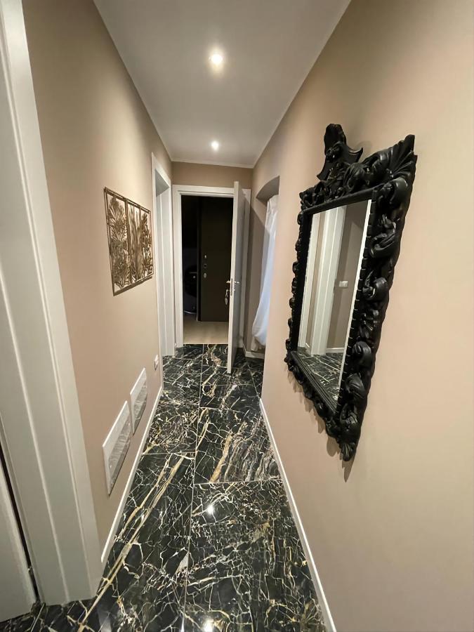Prestige Suite Via Romagnoli Сирмионе Екстериор снимка